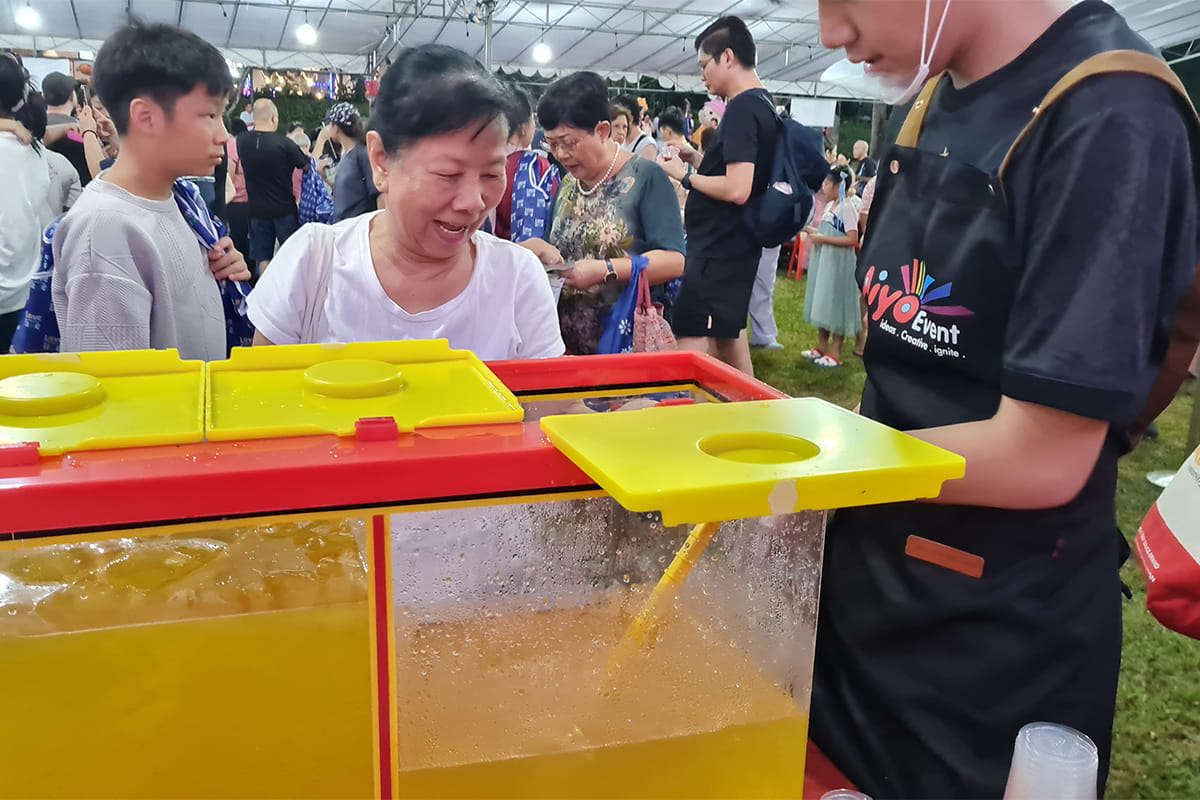 Bird Nest Drink Live Station