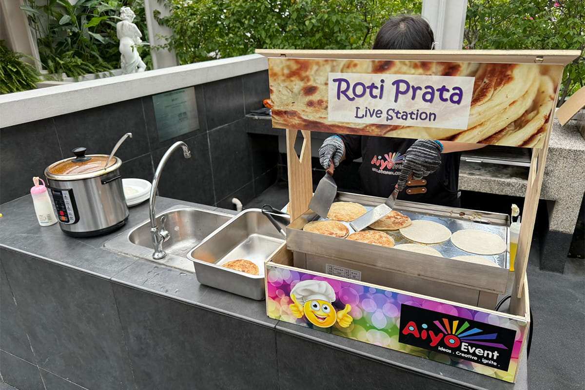 Roti Prata Live Station